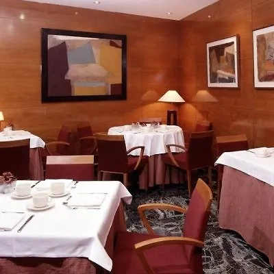 Pedralbes ホテル 3*