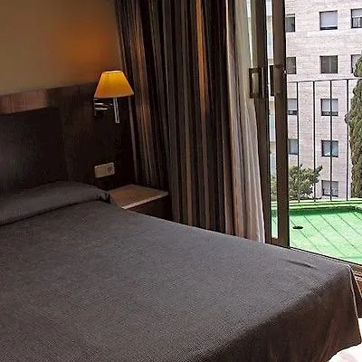 Отель Pedralbes 3*