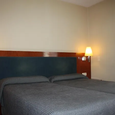 Отель Pedralbes