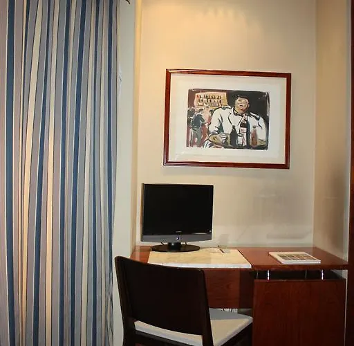 Pedralbes Hotell 3*
